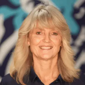 Lisa Steenport Headshot