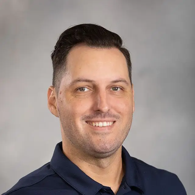 Thomas Sales headshot